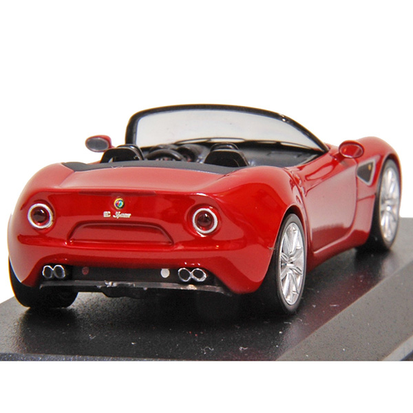 1/64 Alfa Romeo 8C Spiderߥ˥奢ǥ