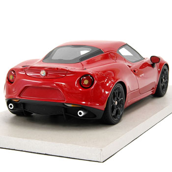 1/18 Alfa Romeo 4Cߥ˥奢ǥ