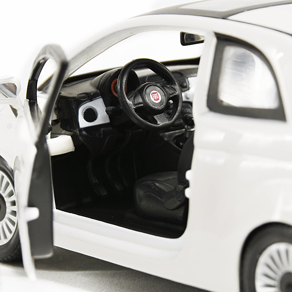 1/24 FIAT500ߥ˥奢ǥ(ۥ磻)