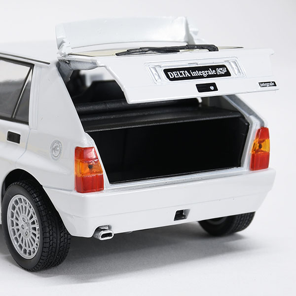 1/24 LANCIA Delta Evoluzioneߥ˥奢ǥ(ۥ磻)