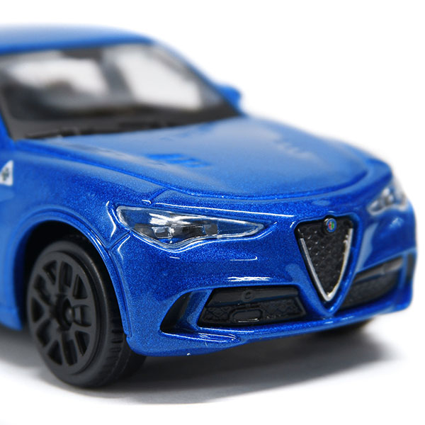 1/43 Alfa Romeo Stelvio Quadrifoglioߥ˥奢ǥ(֥롼)