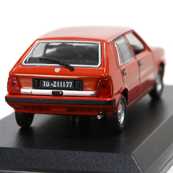 1/43 LANCIA DELTA 1300 1979ǯߥ˥奢ǥ